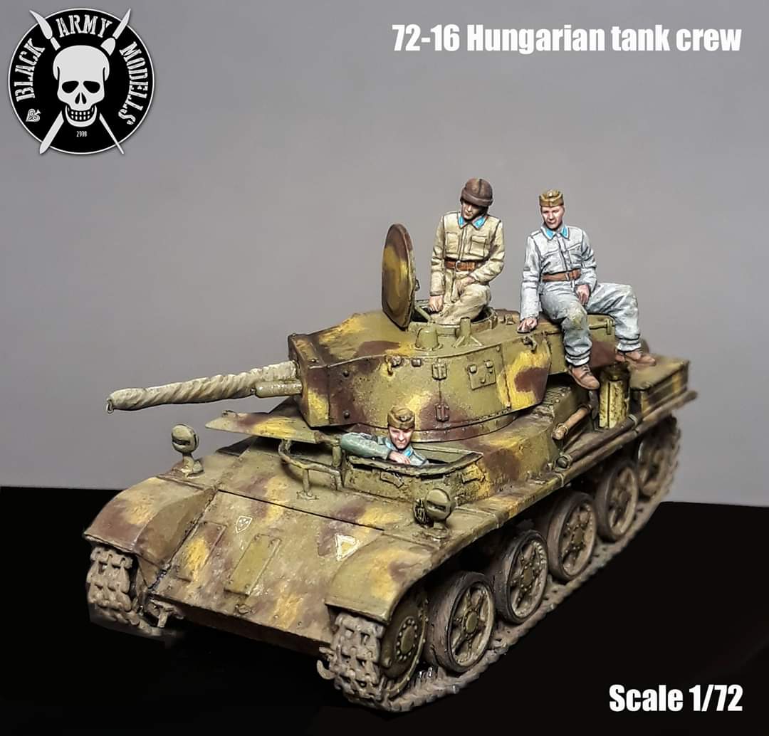 WW2 Hungarian tank crew