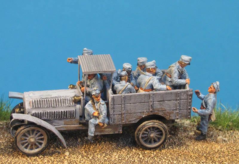 KUK mounted artillery men - Click Image to Close